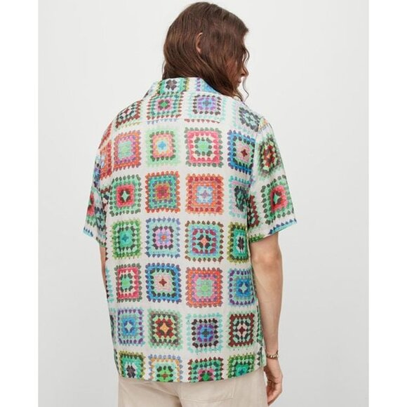 AllSaints Tunis Relaxed Fit Crochet Print Short Sleeve Button-Up Camp Shirt - Picture 4 of 5